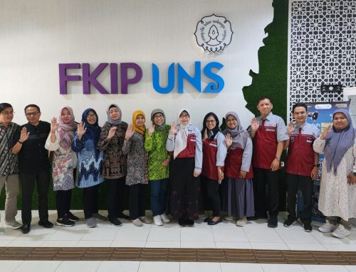 Kunjungan Dosen UNESA ke S2 PPKn UNS
